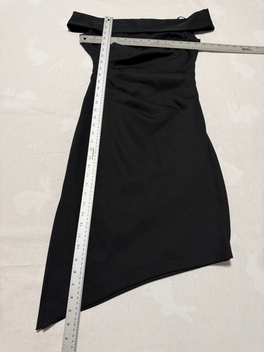 Milly Ally off Shoulder Cady Ruched Asymmetric Black One-Shoulder Cocktail Dress - Picture 12 of 12